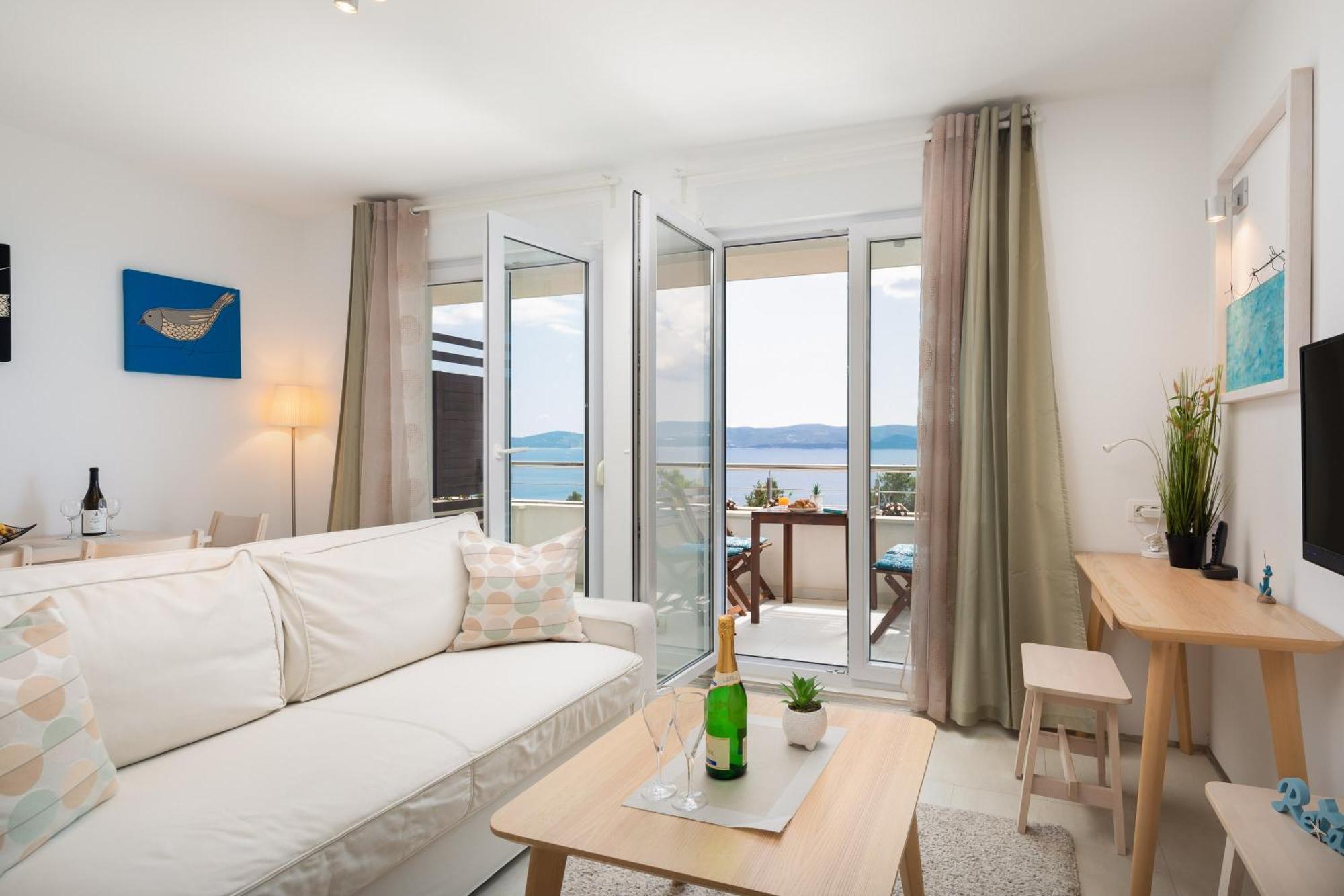 Apartment Jolara With Heated Pool Mimice
