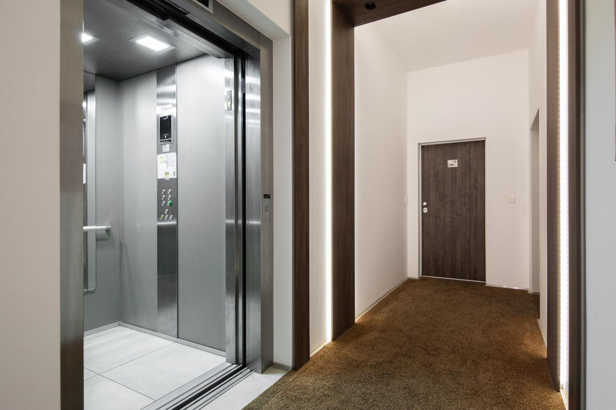 Jolara With Heated Pool *